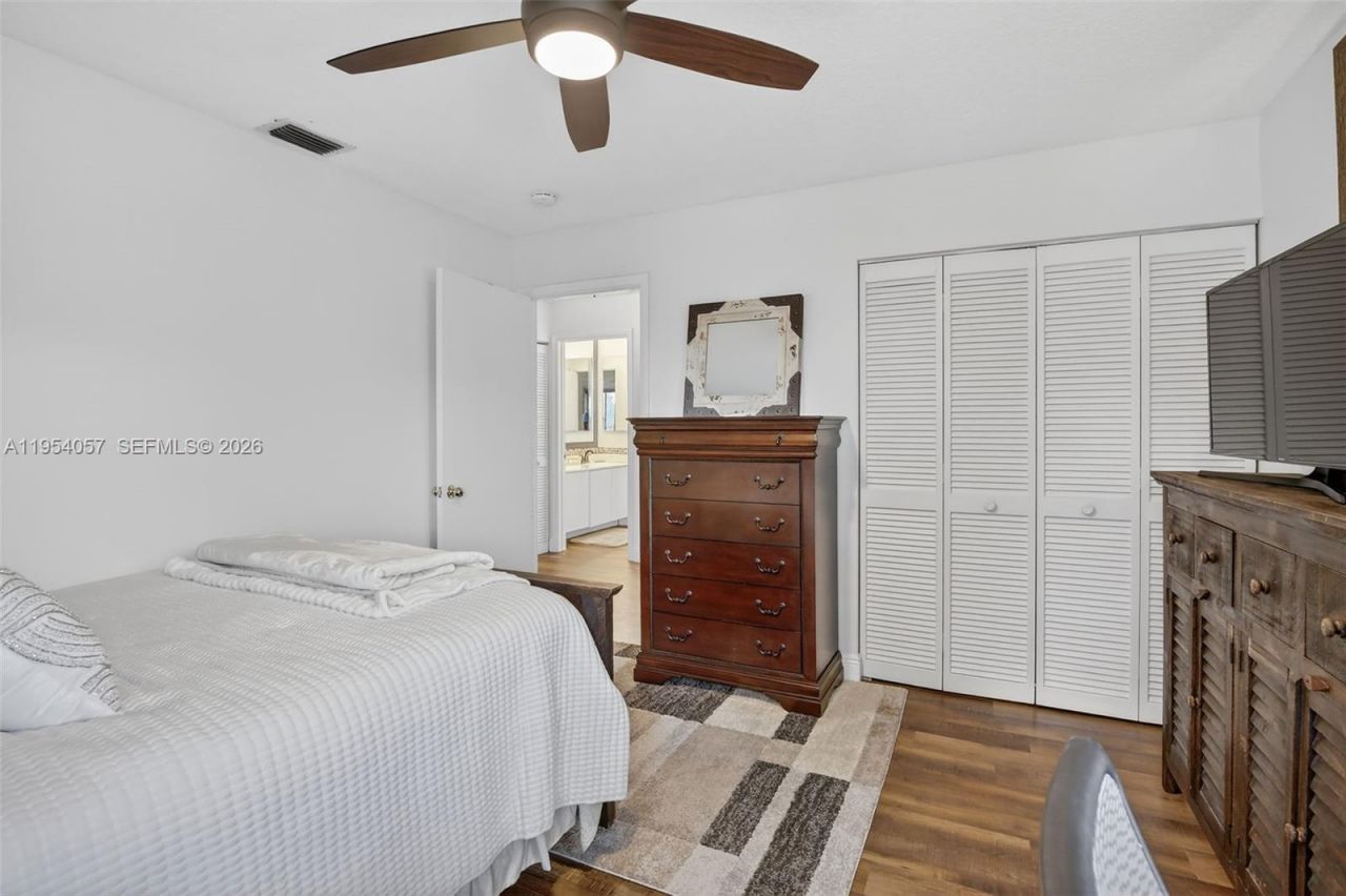 9375 NW 18th Ct, Plantation, FL 33322 Photo