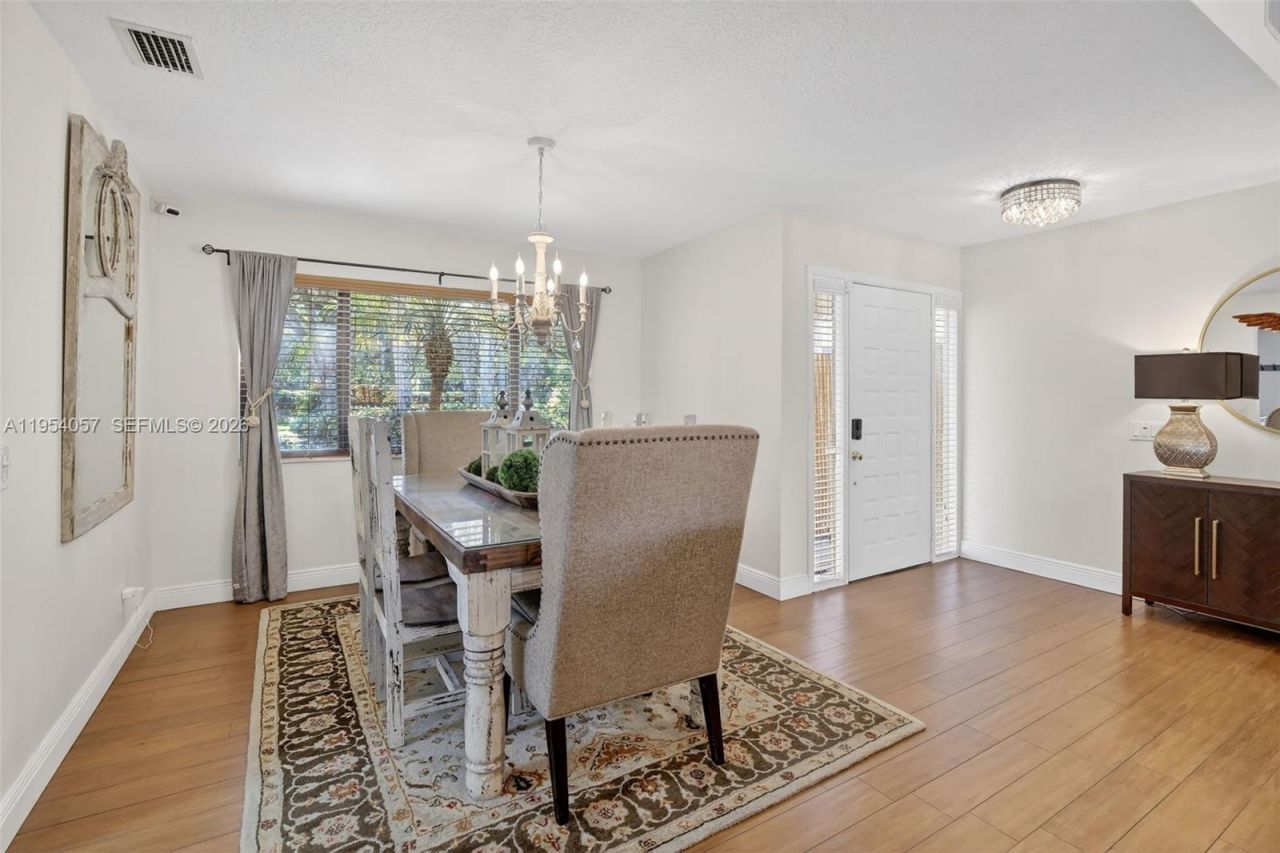 9375 NW 18th Ct, Plantation, FL 33322 Photo