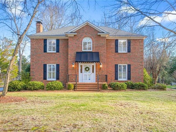 441 Fieldstone Drive, Burlington, NC 27215