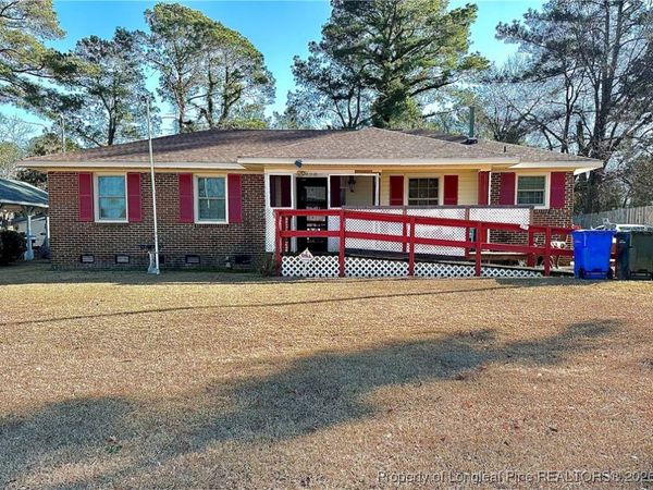 728 Rockwood Drive, Fayetteville, NC 28311