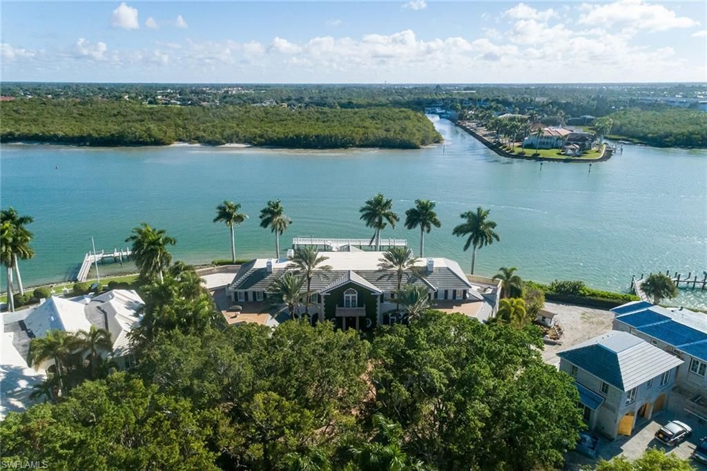 1975 Galleon Dr , Naples, FL 34102 Photo