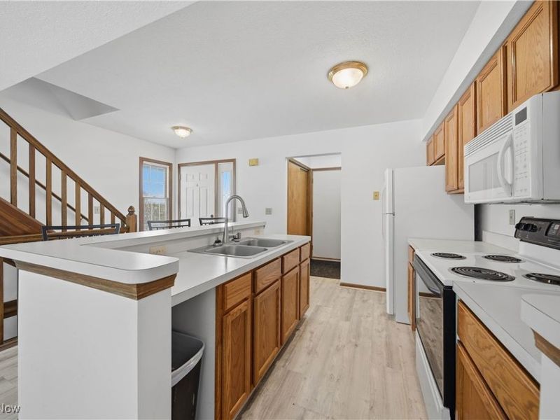 758 Beverly Avenue, Canal Fulton, OH 44614 Photo 8