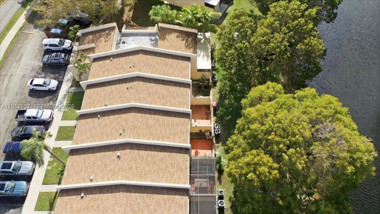 1270 NW 99th Ave, Unit 60, Pembroke Pines, FL 33024 Photo