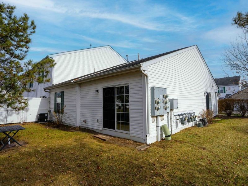 1981 Hoadley Drive, Unit 10A, Columbus, OH 43228 Photo 2