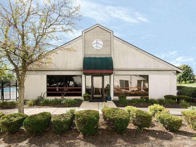 1981 Hoadley Drive, Unit 10A, Columbus, OH 43228 Photo 22