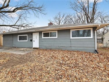 11206 CORRINGTON Avenue, Kansas City, MO 64134