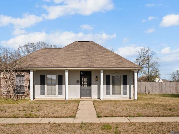2225 Northwind Ave, Zachary, LA 70791