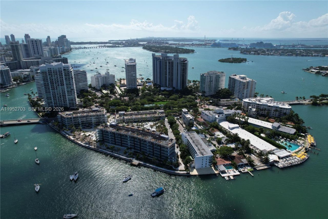 10 Venetian Way , Unit 604, Miami Beach, FL 33139 Photo