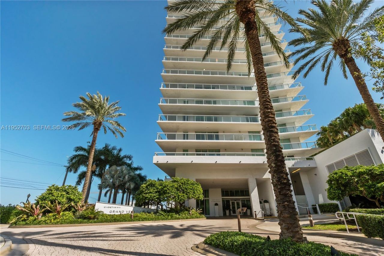 10 Venetian Way , Unit 604, Miami Beach, FL 33139 Photo