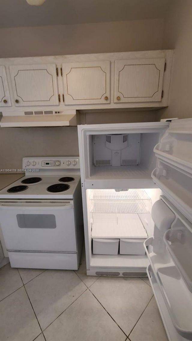 135 Coventry F, Unit 135, West Palm Beach, FL 33417 Photo