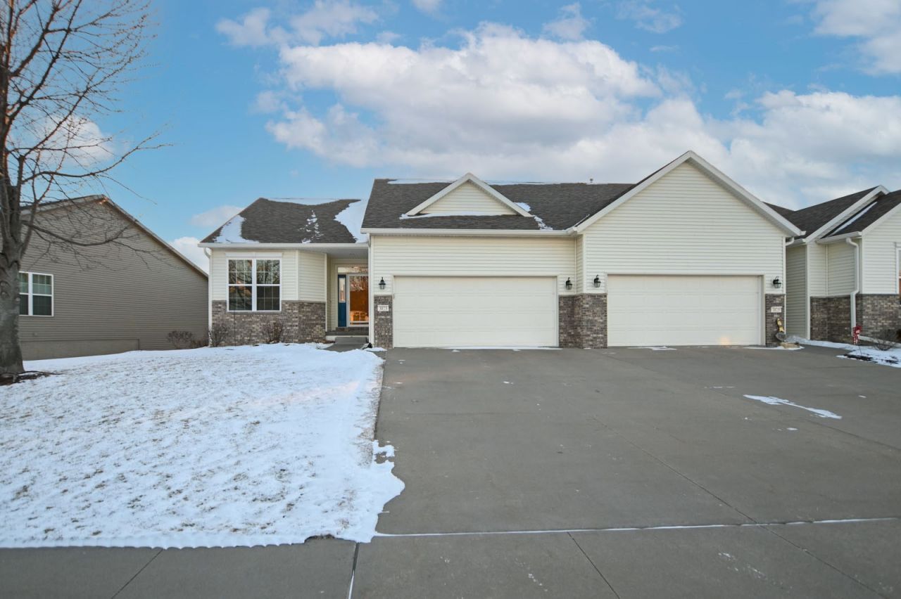 3023 Stone Creek Court, Marion, IA 52302 Main Photo