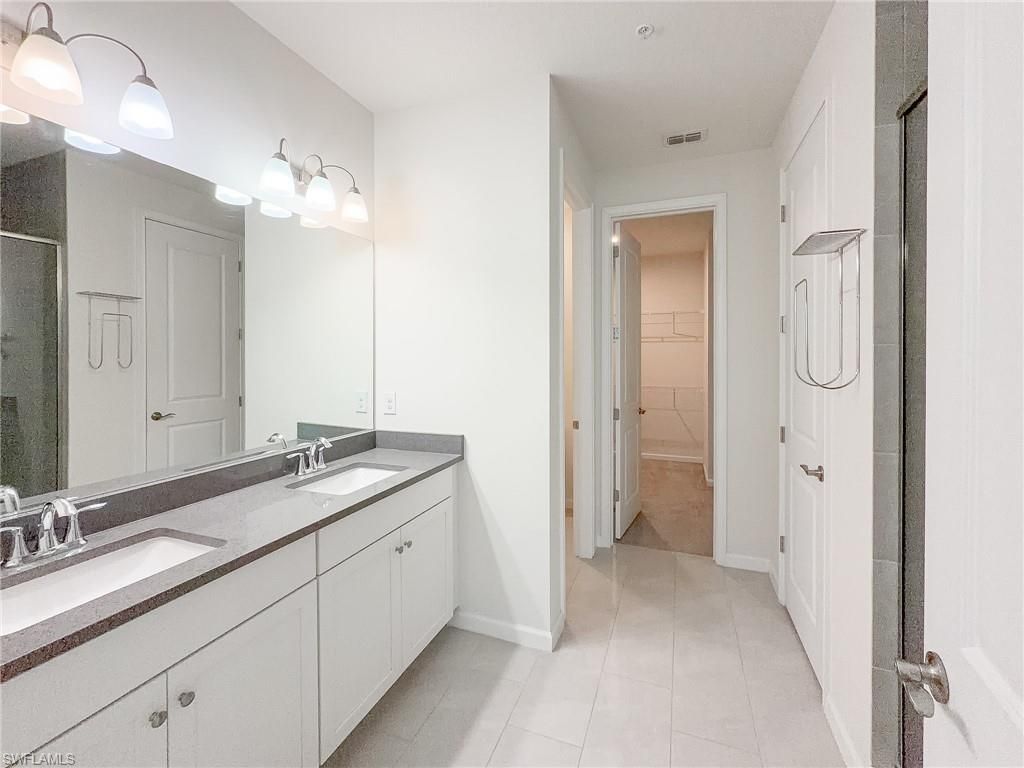 4721 Arboretum Cir, Unit 201, Naples, FL 34112 Photo