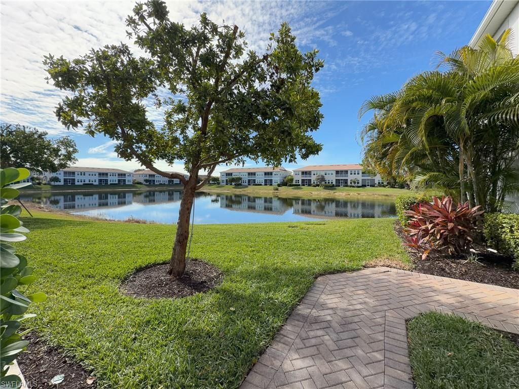 4721 Arboretum Cir, Unit 201, Naples, FL 34112 Photo