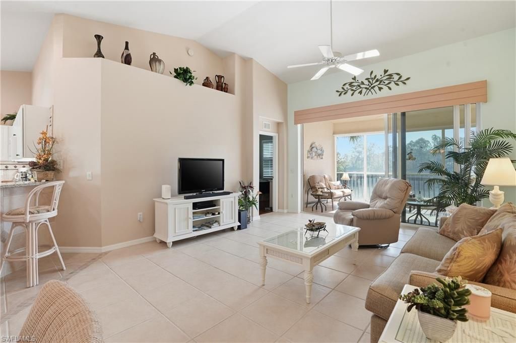 10133 Colonial Country Club Blvd, Unit 1305, Fort Myers, FL 33913 Photo