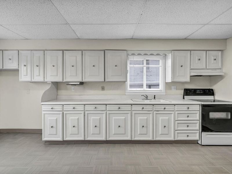 212 Wildwood Court, Marion, OH 43302 Photo 16