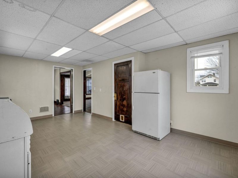 212 Wildwood Court, Marion, OH 43302 Photo 20