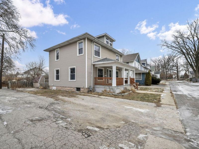 212 Wildwood Court, Marion, OH 43302 Photo 3