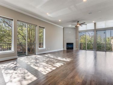 6333 Richmond Avenue, Unit A, Dallas, TX 75214