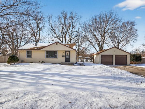 8624 Columbus Avenue S, Bloomington, MN 55420