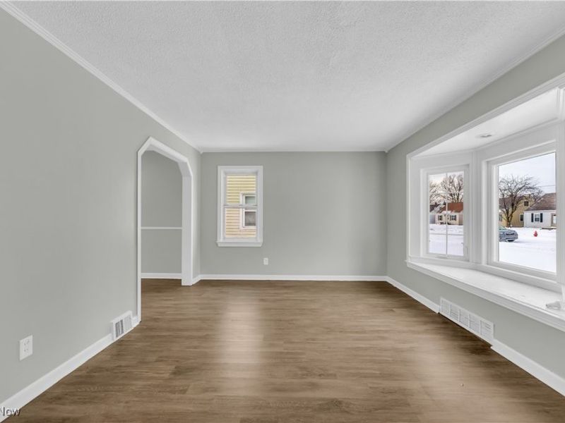 25500 Briardale Avenue, Euclid, OH 44132 Photo 9