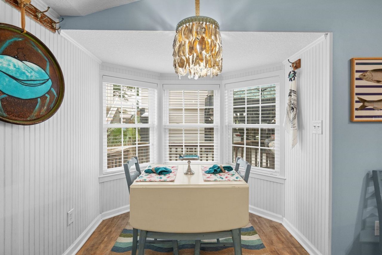 6001 - 1040 S Kings Hwy. Photo 17