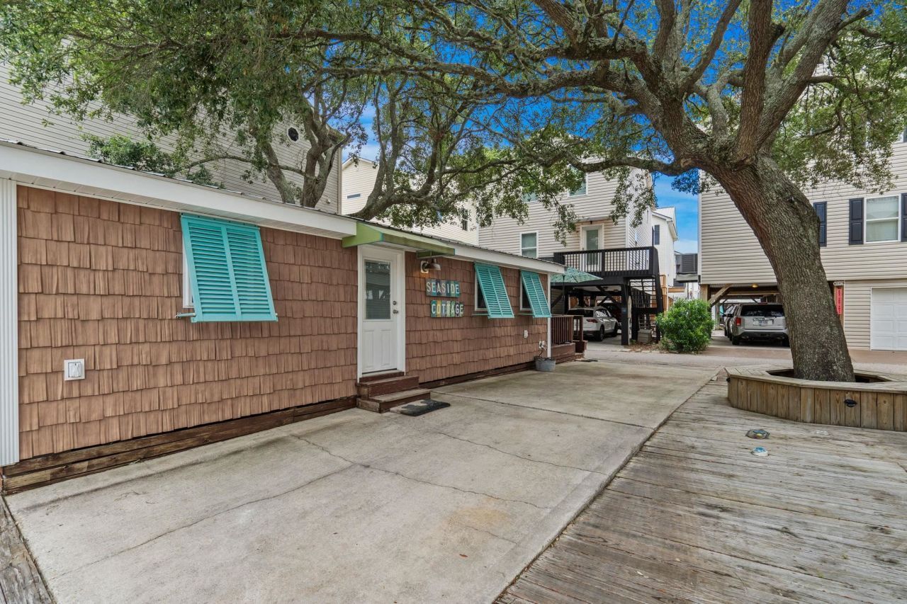 6001 - 1040 S Kings Hwy. Photo 27