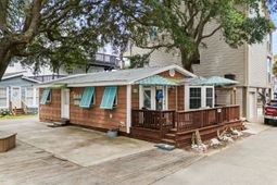 6001 - 1040 S Kings Hwy. photo 4