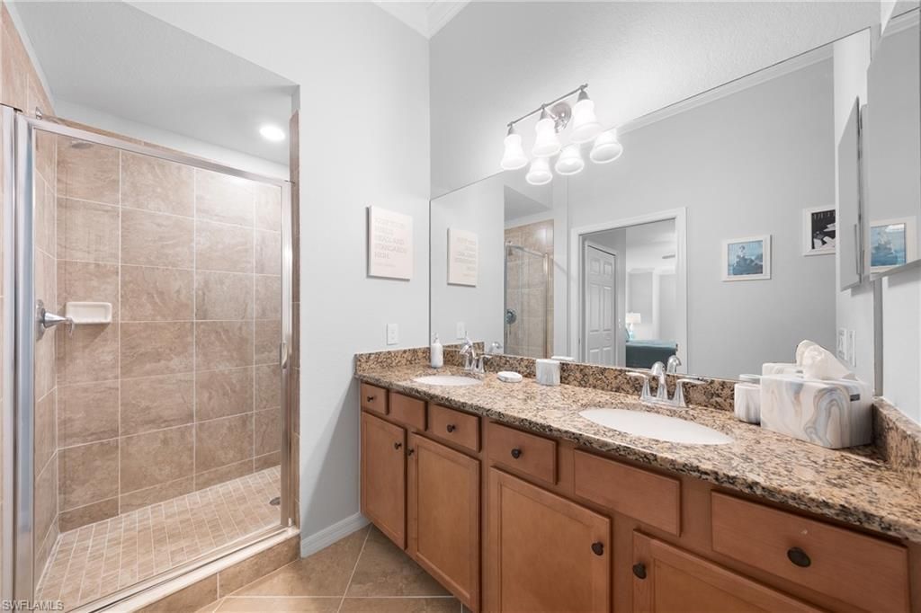 28041 Bridgetown Ct, Unit 5525, Bonita Springs, FL 34135 Photo