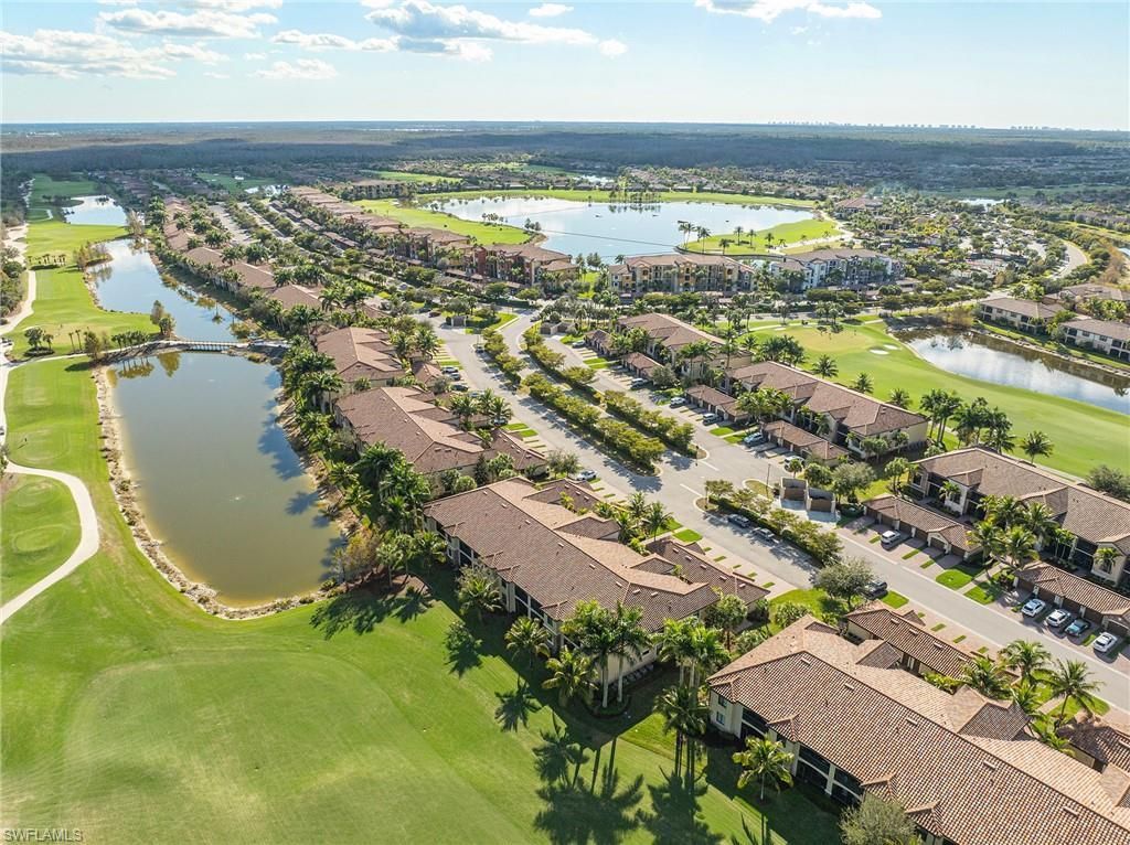 28041 Bridgetown Ct, Unit 5525, Bonita Springs, FL 34135 Photo
