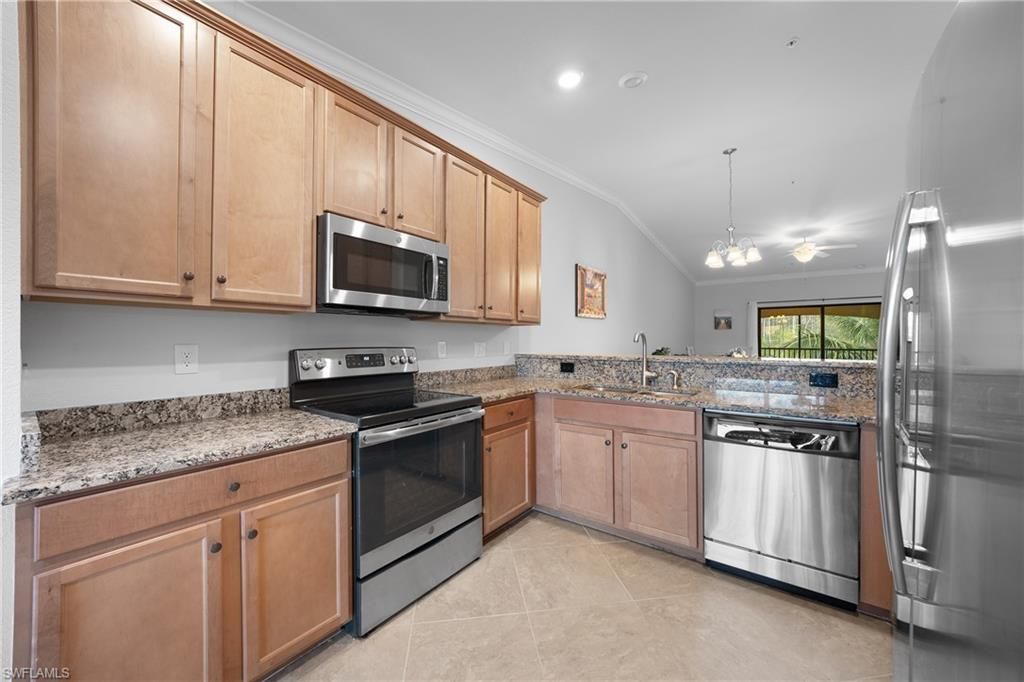 28041 Bridgetown Ct, Unit 5525, Bonita Springs, FL 34135 Photo