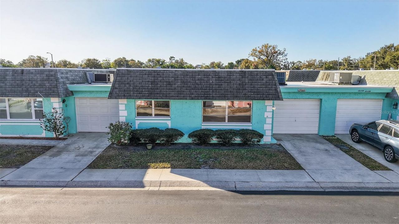 7060 Lafayette N, Unit 7060, Pinellas Park, FL 33781 Main Photo