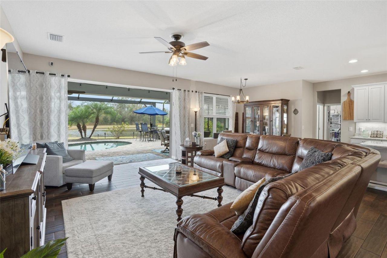 33564 Willow Point Court, Wesley Chapel, FL 33545 Photo