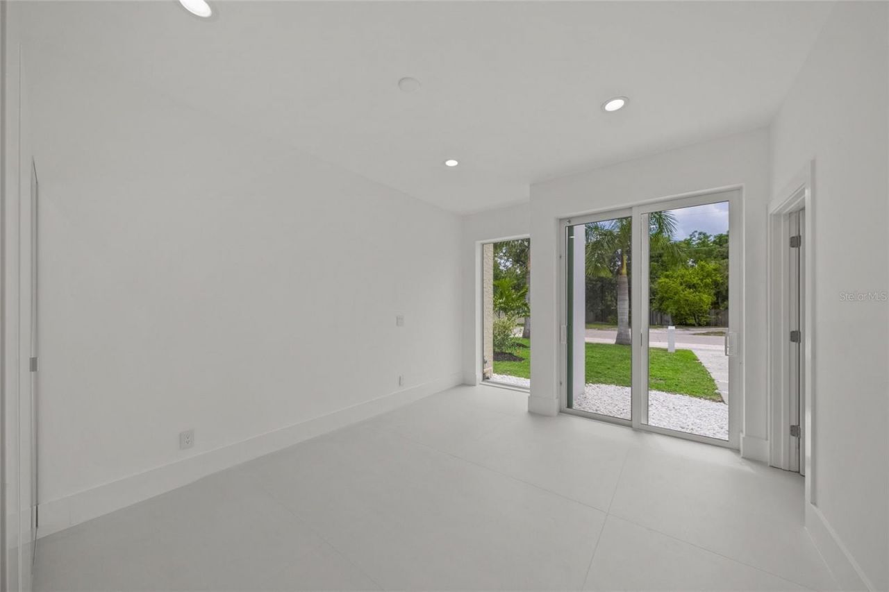 3500 Bay Shore Road, Sarasota, FL 34234 Photo