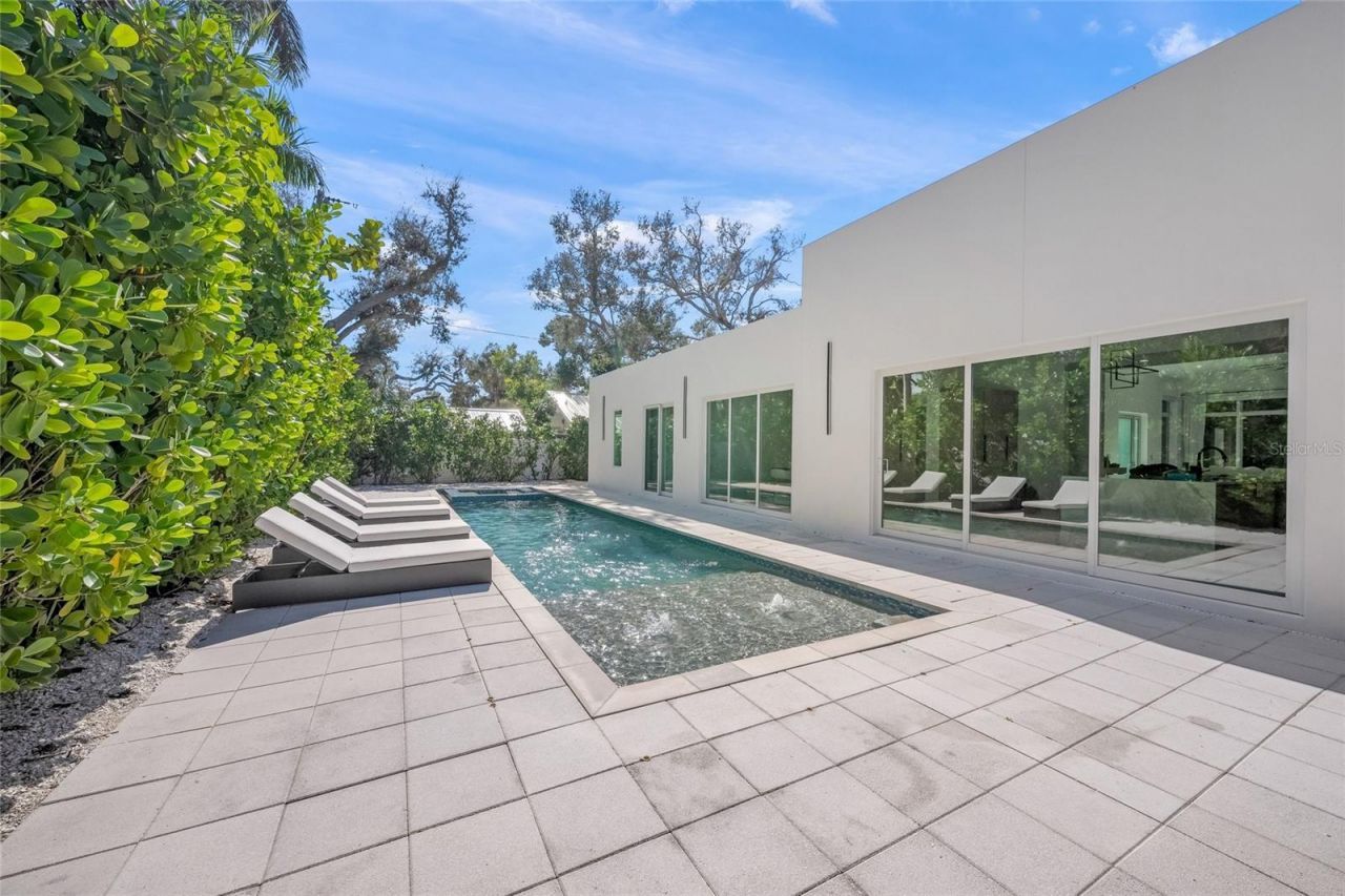 3500 Bay Shore Road, Sarasota, FL 34234 Photo