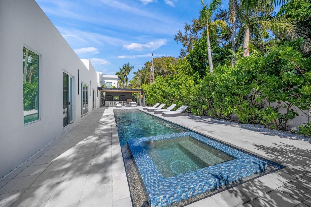 3500 Bay Shore Road, Sarasota, FL 34234 Photo