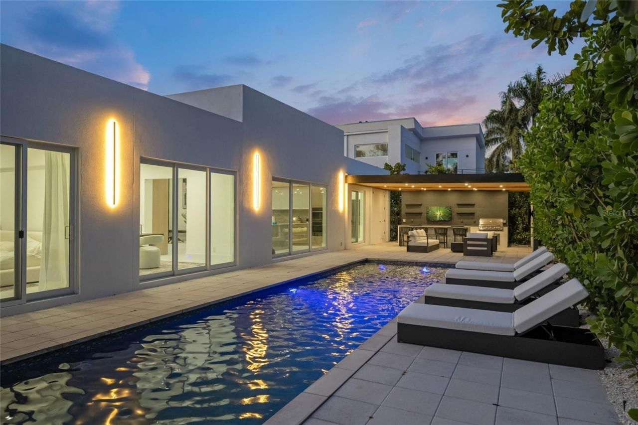 3500 Bay Shore Road, Sarasota, FL 34234 Photo