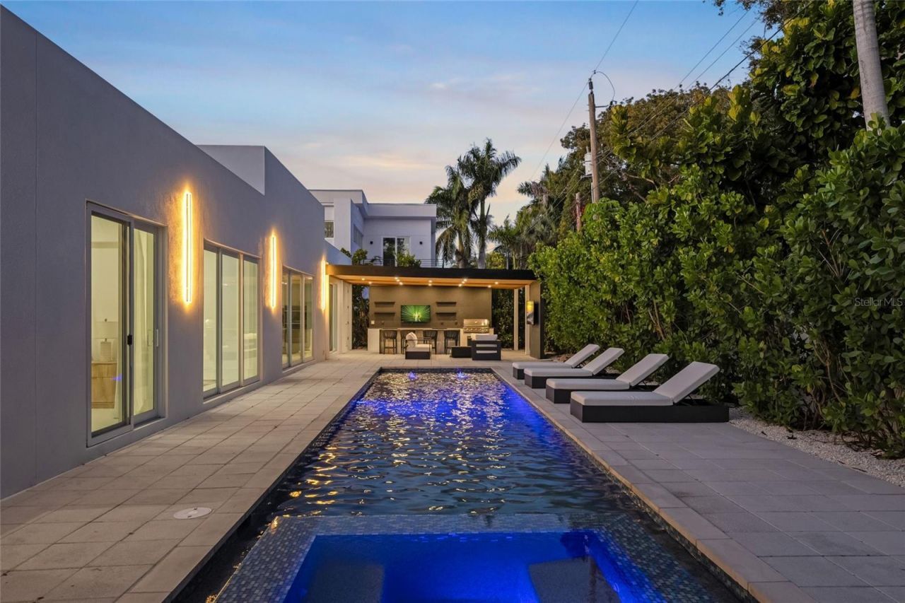 3500 Bay Shore Road, Sarasota, FL 34234 Photo