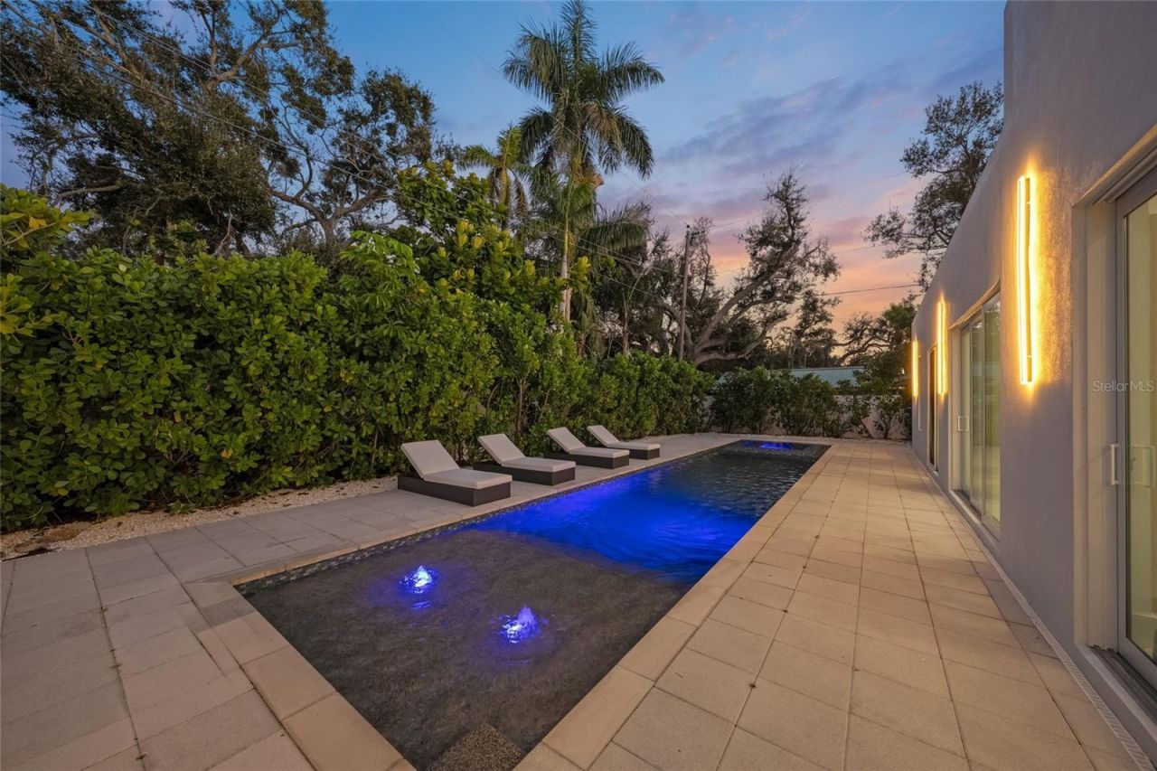 3500 Bay Shore Road, Sarasota, FL 34234 Photo