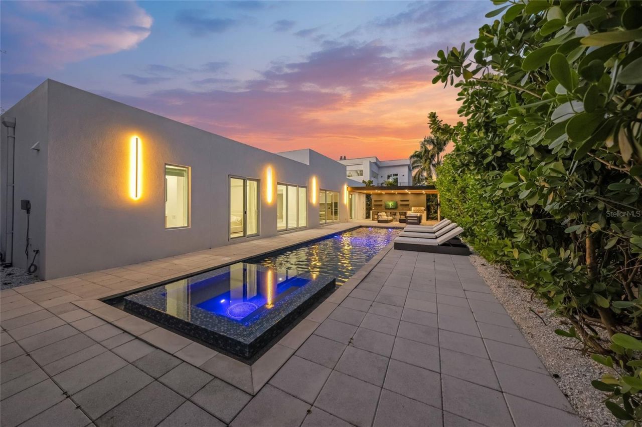 3500 Bay Shore Road, Sarasota, FL 34234 Photo