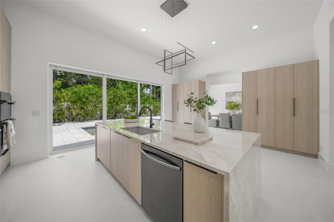 3500 Bay Shore Road, Sarasota, FL 34234 Photo