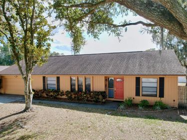 2205 ROSLYN LANE, LAKELAND, FL 33812