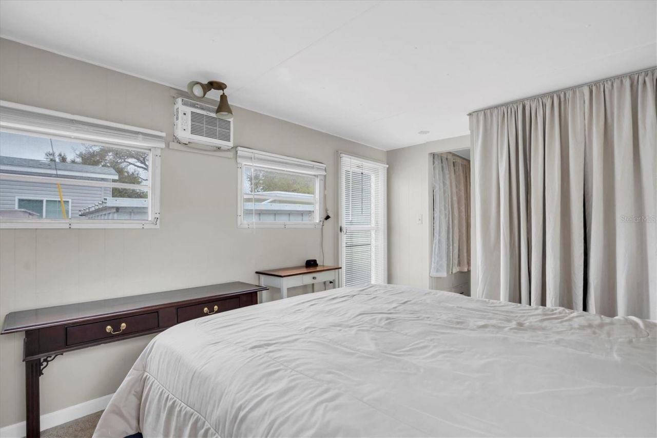 7801 34th Avenue N, Unit 70, Saint Petersburg, FL 33710 Photo