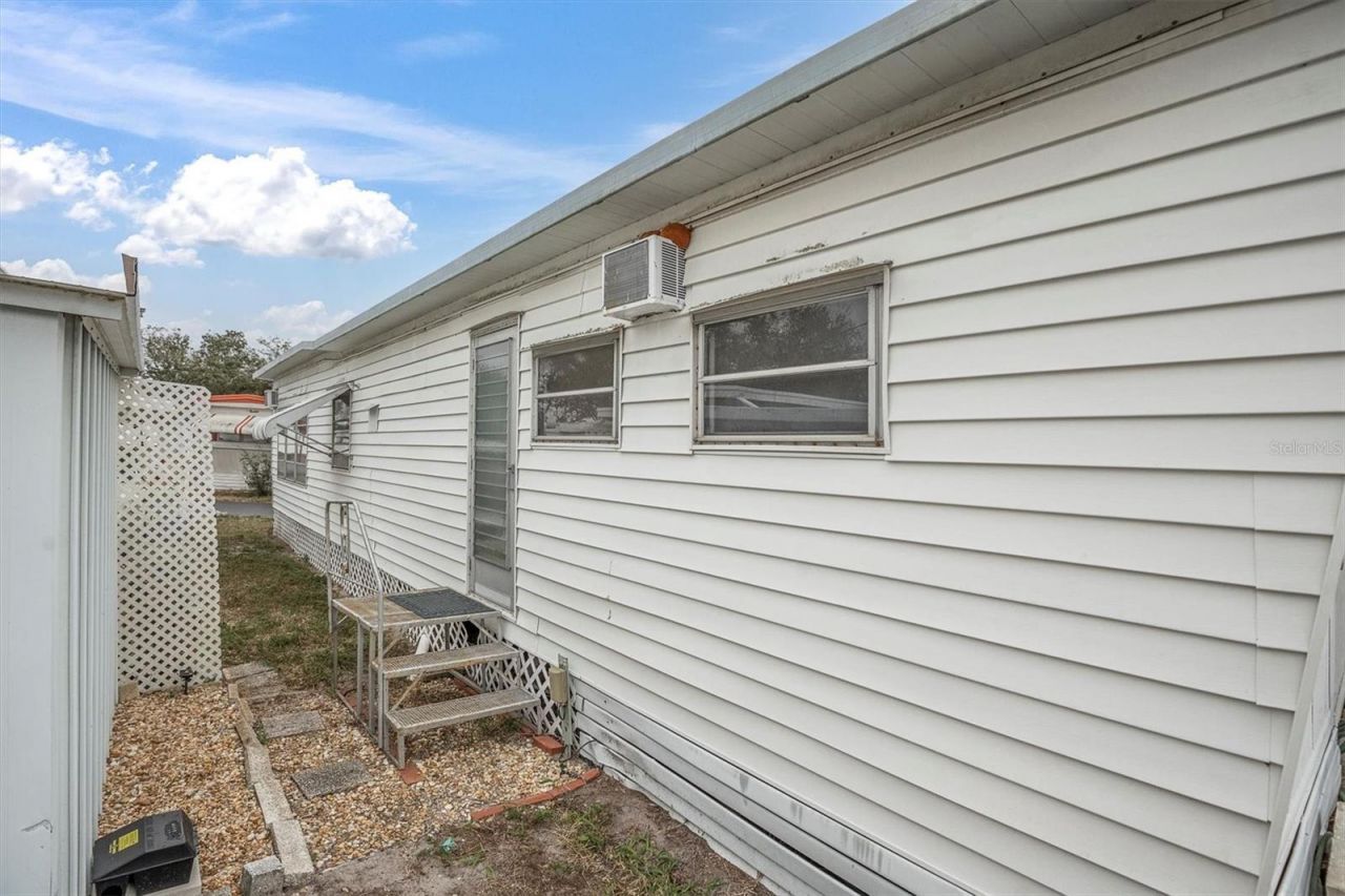 7801 34th Avenue N, Unit 70, Saint Petersburg, FL 33710 Photo