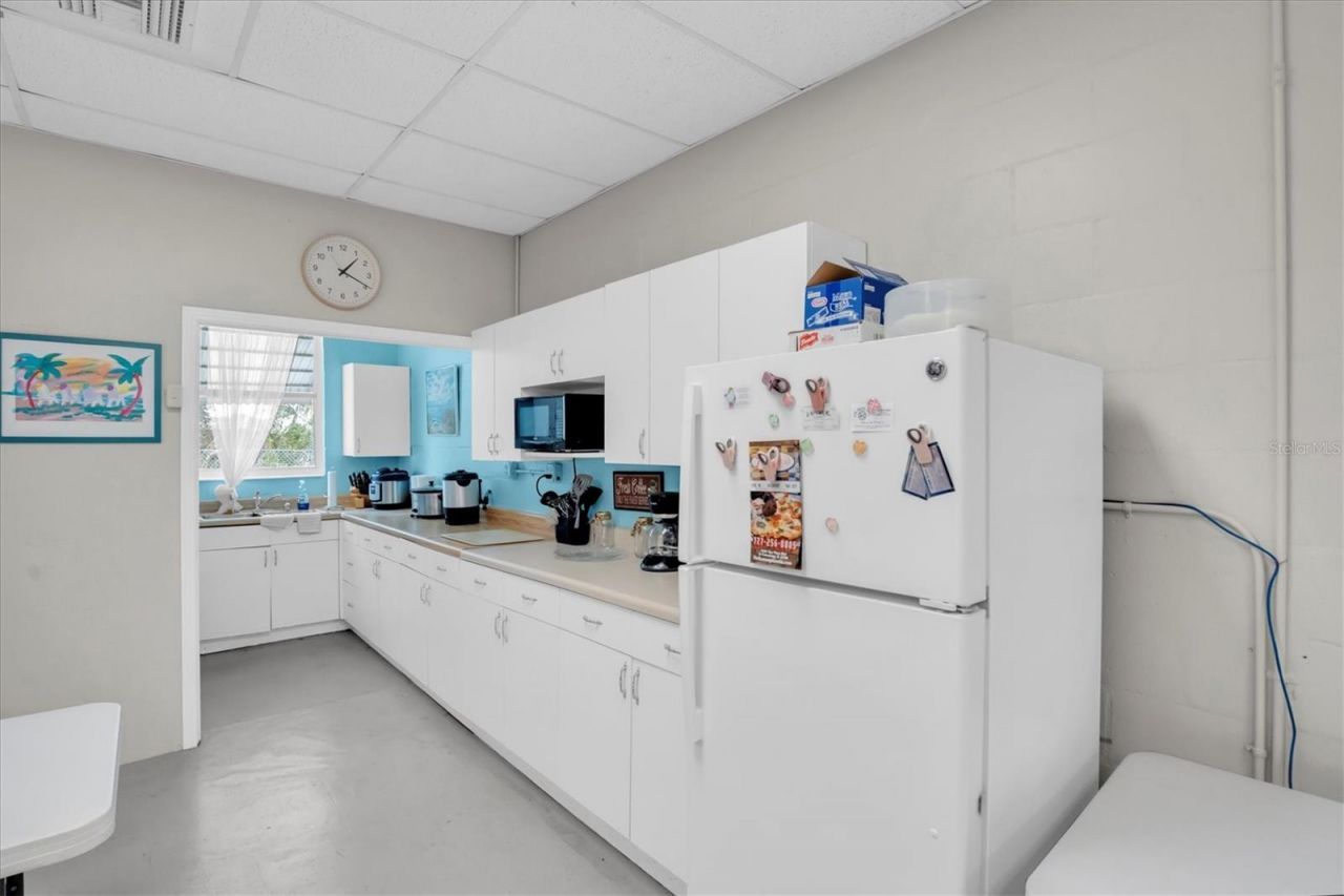 7801 34th Avenue N, Unit 70, Saint Petersburg, FL 33710 Photo