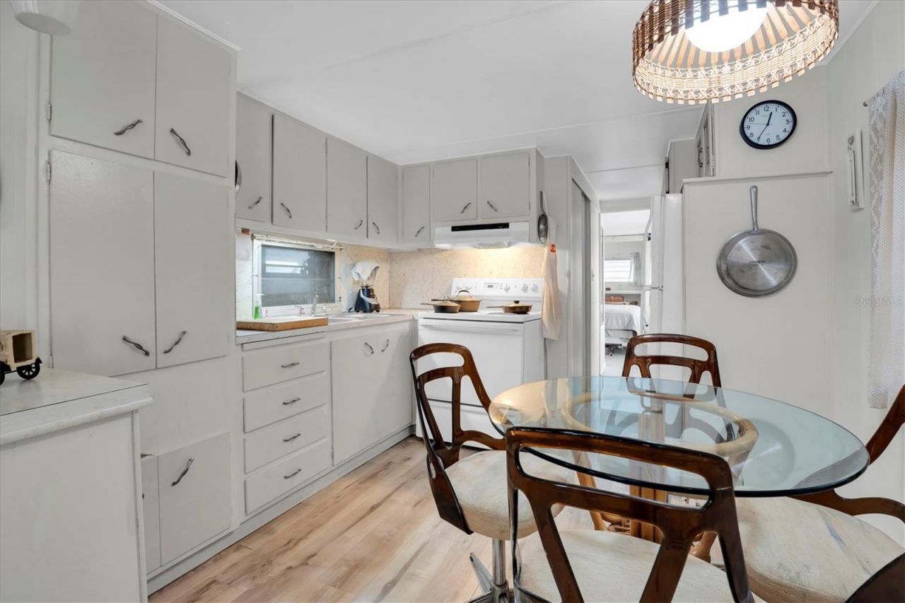 7801 34th Avenue N, Unit 70, Saint Petersburg, FL 33710 Photo