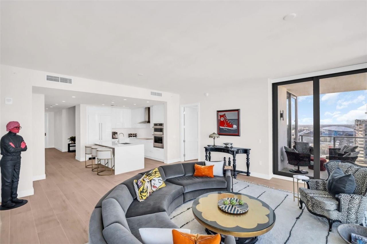 301 1st Street S, Unit 3104, Saint Petersburg, FL 33701 Photo