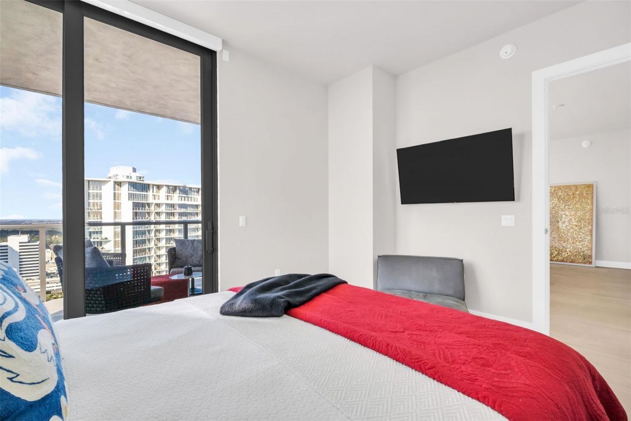 301 1st Street S, Unit 3104, Saint Petersburg, FL 33701 Photo