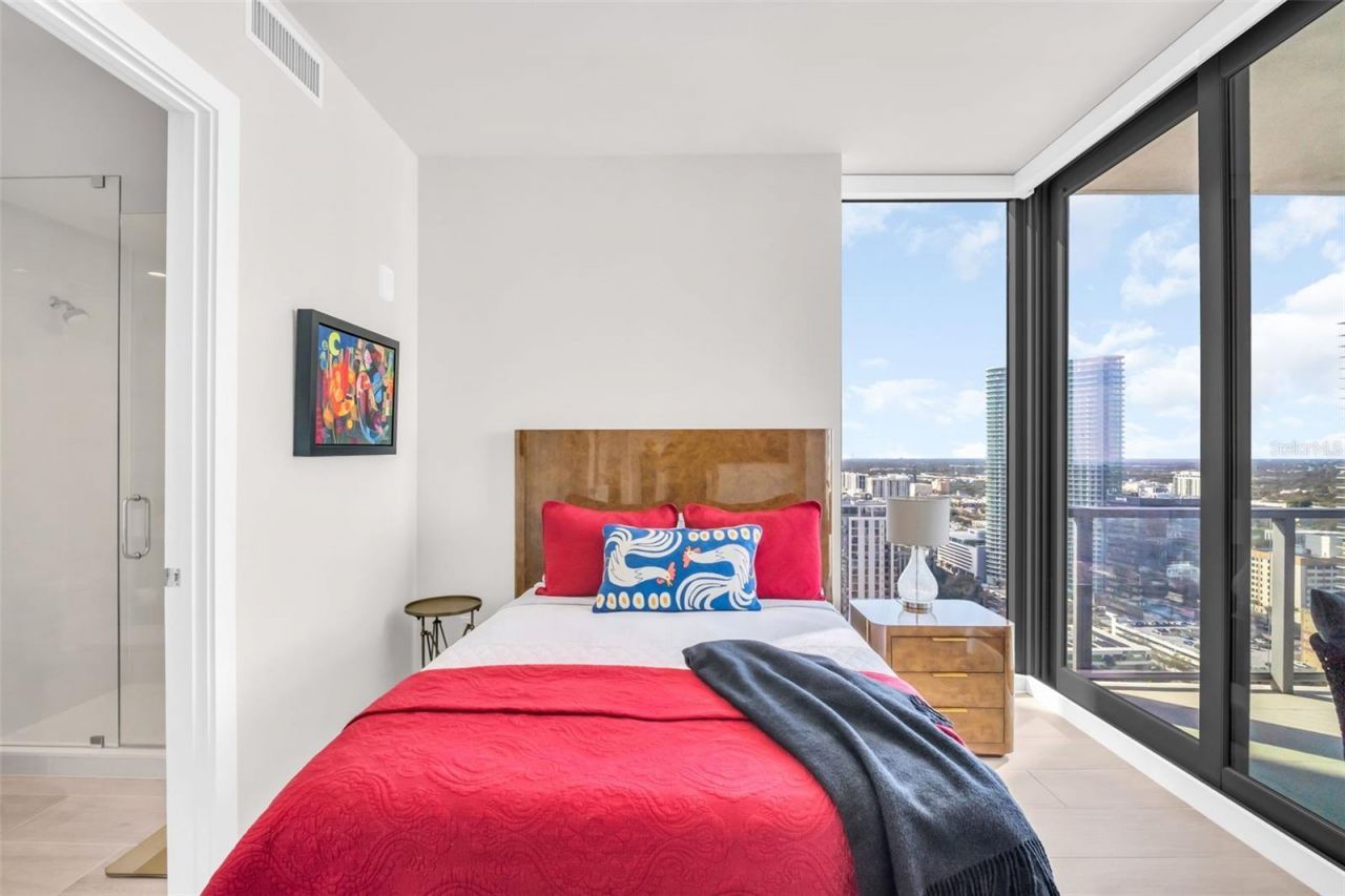 301 1st Street S, Unit 3104, Saint Petersburg, FL 33701 Photo