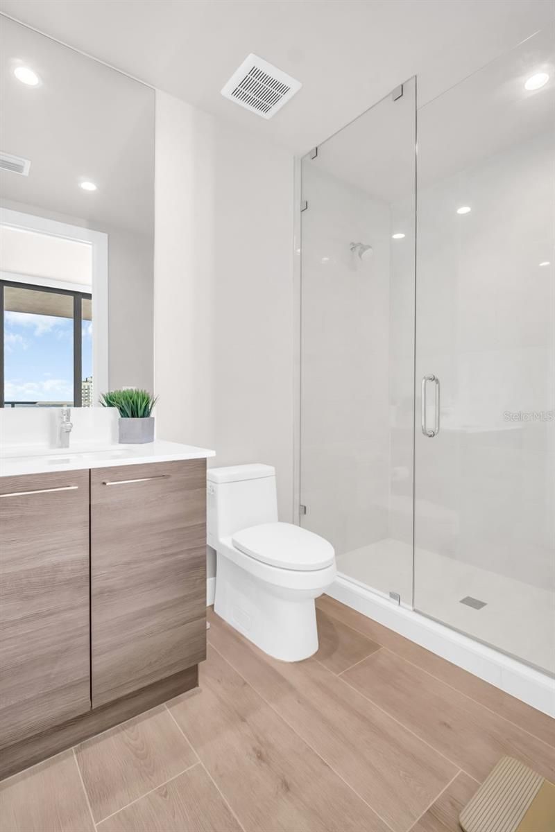 301 1st Street S, Unit 3104, Saint Petersburg, FL 33701 Photo