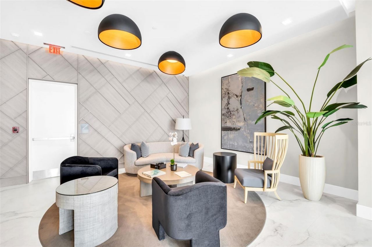 301 1st Street S, Unit 3104, Saint Petersburg, FL 33701 Photo